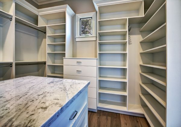 Hendersonville Closet and Shelving Service