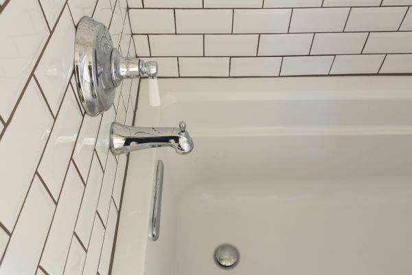 Hendersonville Bathtub Refinishing